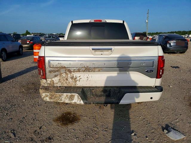 60931656 :رقم المزاد ، 1FTEW1EG2FFA87163 vin ، 2015 Ford F150 مزاد بيع