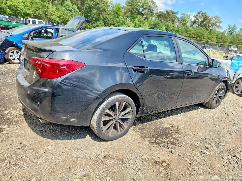 63163826 :رقم المزاد ، 2T1BURHE7HC792604 vin ، 2017 Toyota Corolla مزاد بيع