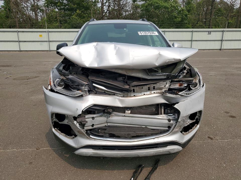 61357036 :رقم المزاد ، KL7CJPSB9KB887054 vin ، 2019 Chevrolet Trax مزاد بيع