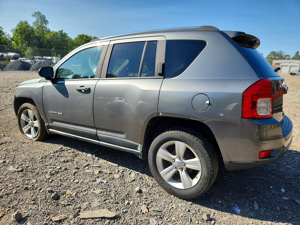 62665796 :رقم المزاد ، 1C4NJCBB8CD520690 vin ، 2012 Jeep Compass مزاد بيع