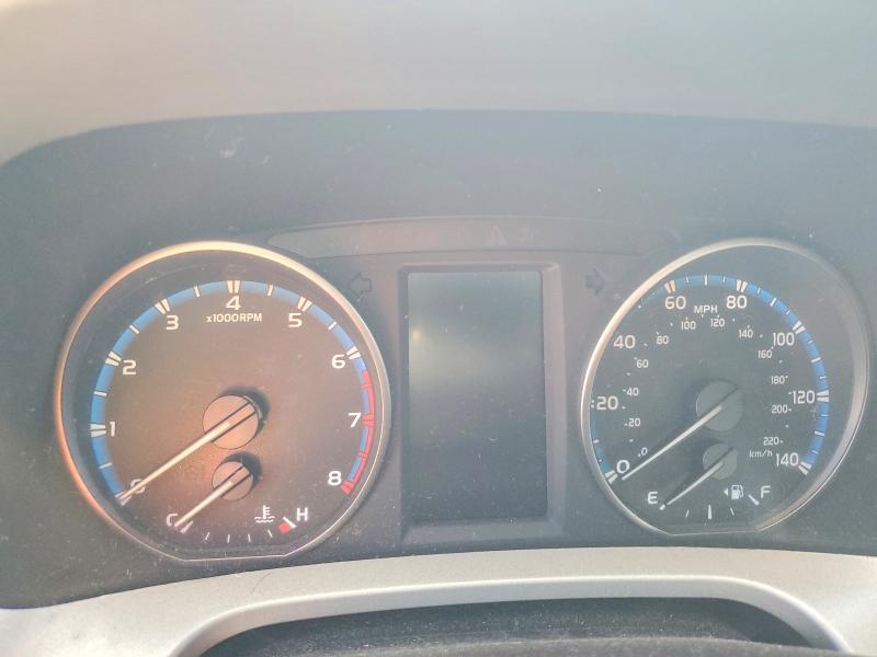 60511216 :رقم المزاد ، 2T3ZFREV0JW514782 vin ، 2018 Toyota Rav4 مزاد بيع