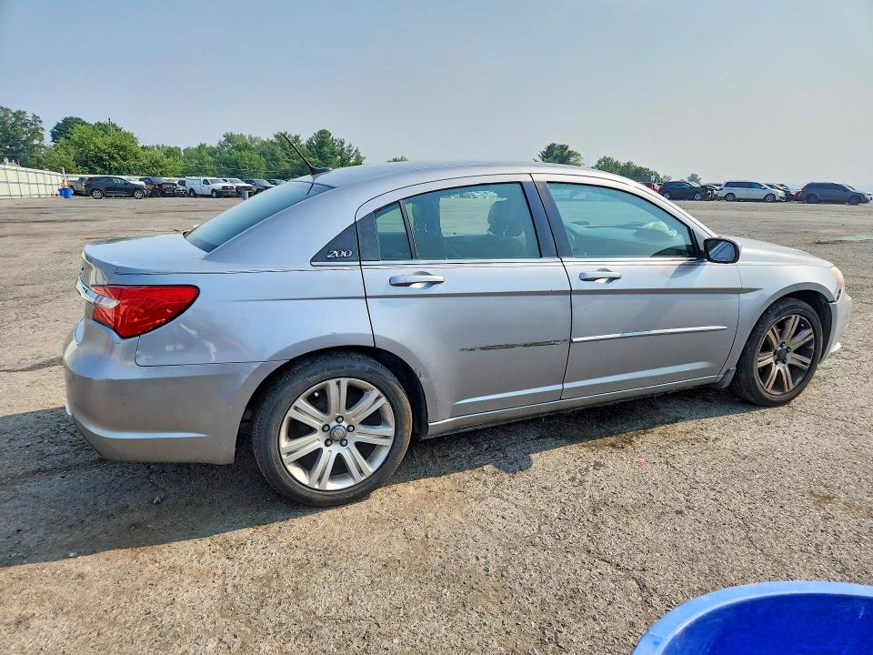Aukcja sprzedaży 2013 Chrysler 200, vin: 1C3CCBBB7DN656255, numer aukcji: 61665706