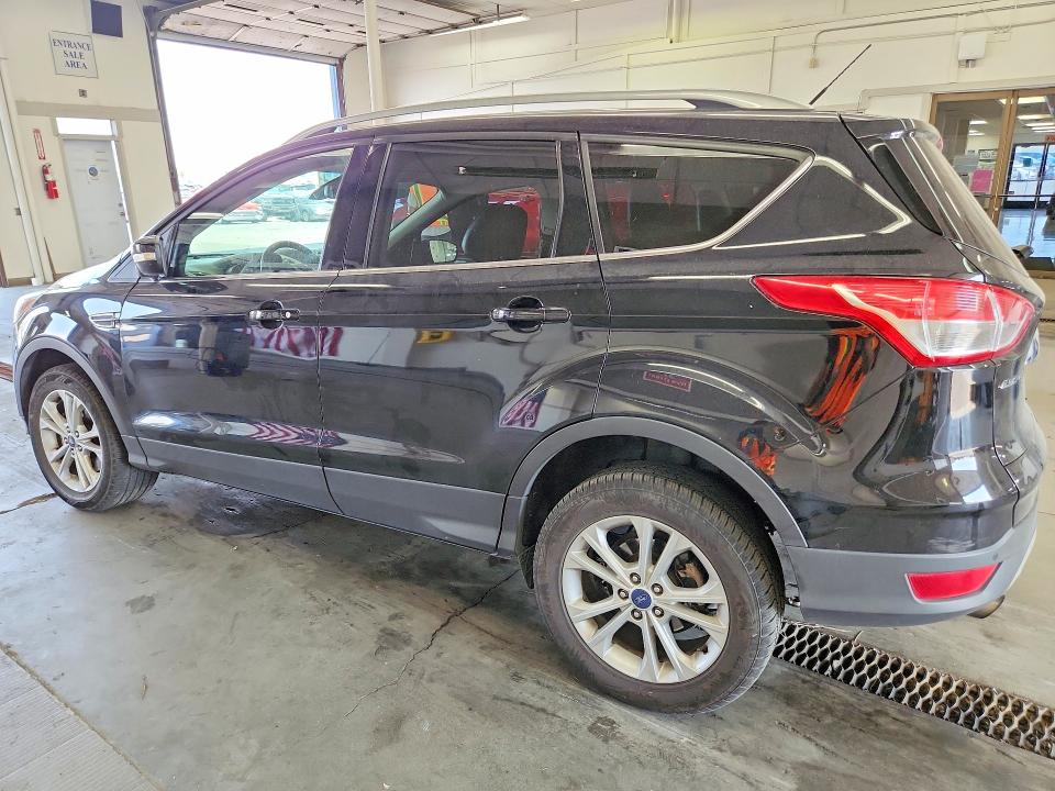 2016 Ford Escape მანქანა იყიდება აუქციონზე, vin: 1FMCU9J90GUC44636, აუქციონის ნომერი: 63054176