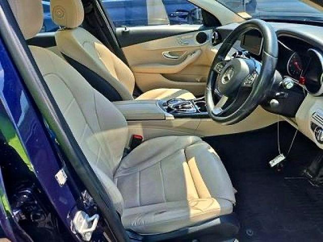 Продажа на аукционе авто 2017 Mercedes-benz C, vin: 55SWF4KBXHU216920, номер лота: 63327456