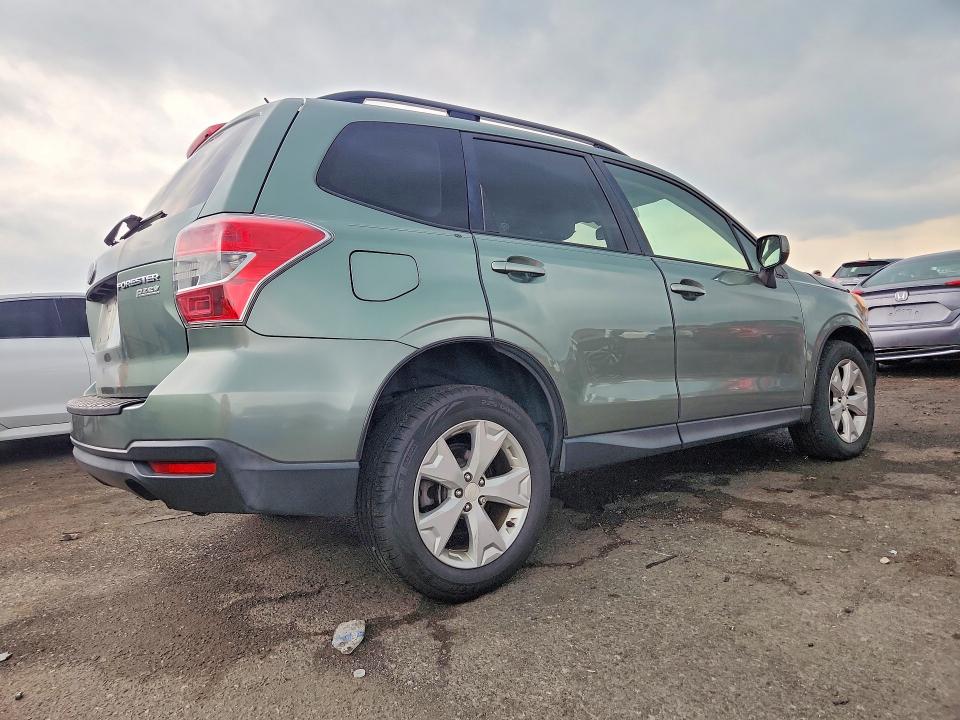 Продажа на аукционе авто 2015 Subaru Forester, vin: JF2SJADC7FH803299, номер лота: 62726466