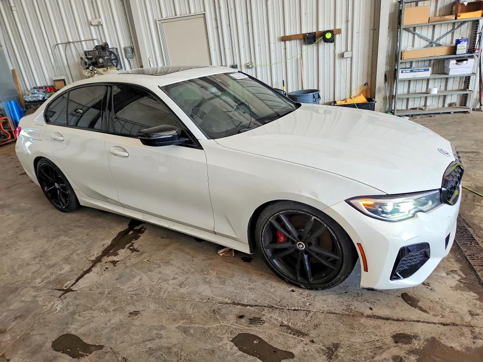 60696646 :رقم المزاد ، 3MW5U9J0XM8B61011 vin ، 2021 Bmw M340xi مزاد بيع