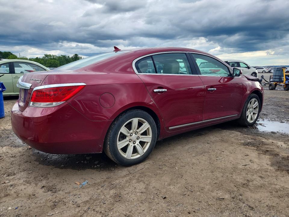 62055096 :رقم المزاد ، 1G4GC5EG1AF282667 vin ، 2010 Buick Lacrosse مزاد بيع