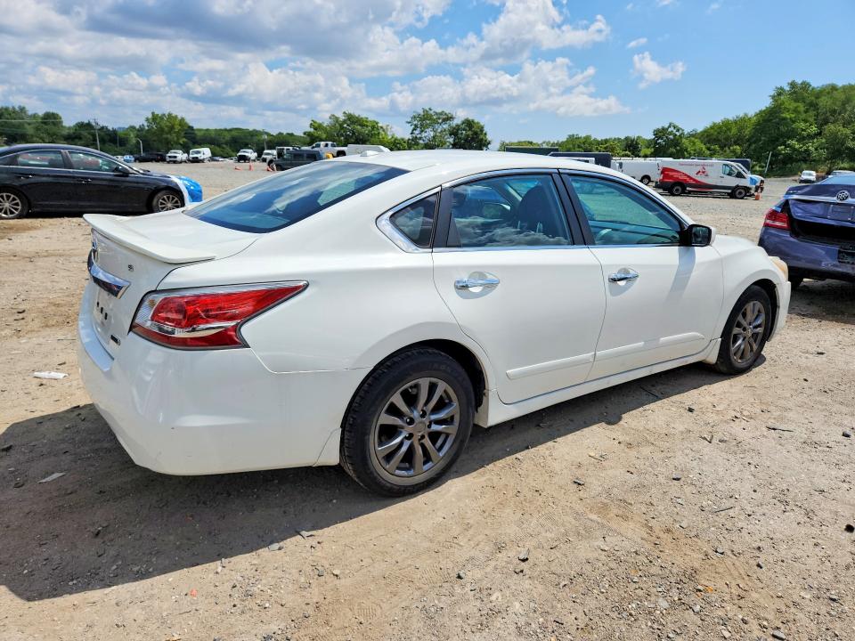 Продажа на аукционе авто 2015 Nissan Altima, vin: 1N4AL3AP4FN900684, номер лота: 63482566