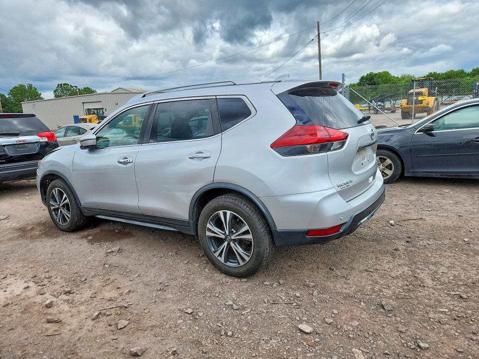 2019 Nissan Rogue მანქანა იყიდება აუქციონზე, vin: JN8AT2MV3KW401558, აუქციონის ნომერი: 62402456