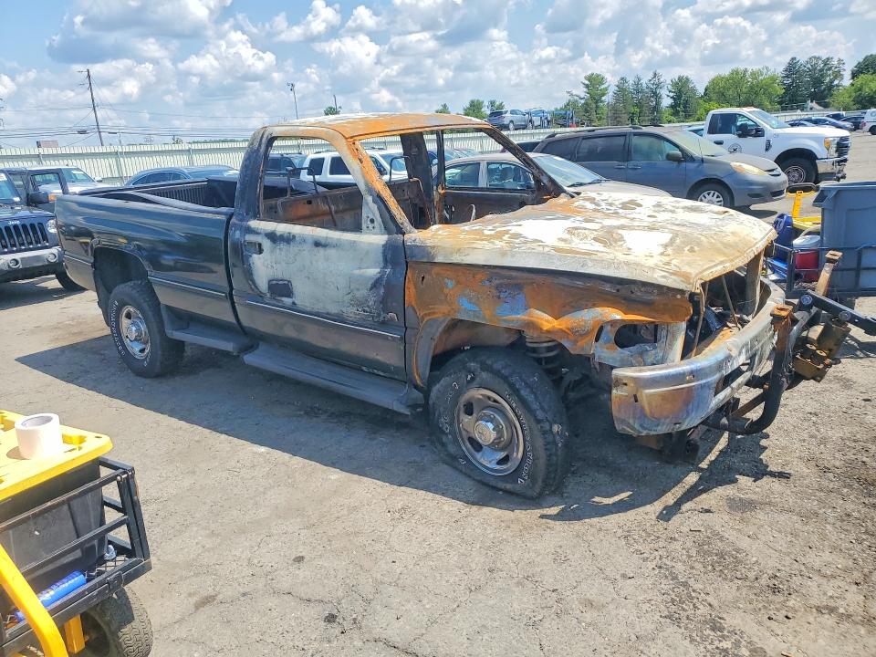 62618766 :رقم المزاد ، 1B7KF26Z7VJ533585 vin ، 1997 Dodge Ram 2500 مزاد بيع
