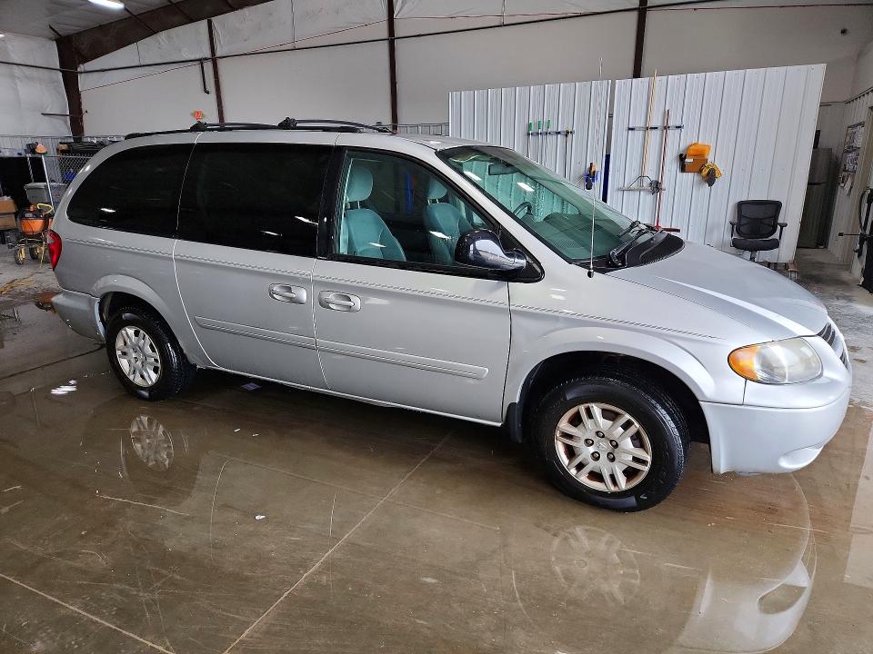 62657856 :رقم المزاد ، 2D4GP24R15R268957 vin ، 2005 Dodge Grand Caravan مزاد بيع