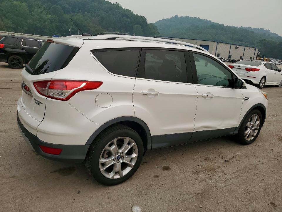 Продажа на аукционе авто 2015 Ford Escape, vin: 1FMCU9JX4FUA89215, номер лота: 61159886