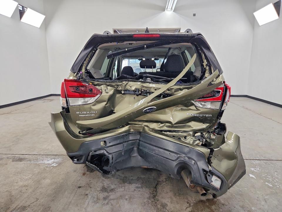 60984536 :رقم المزاد ، JF2SKACC4RH446165 vin ، 2024 Subaru Forester مزاد بيع