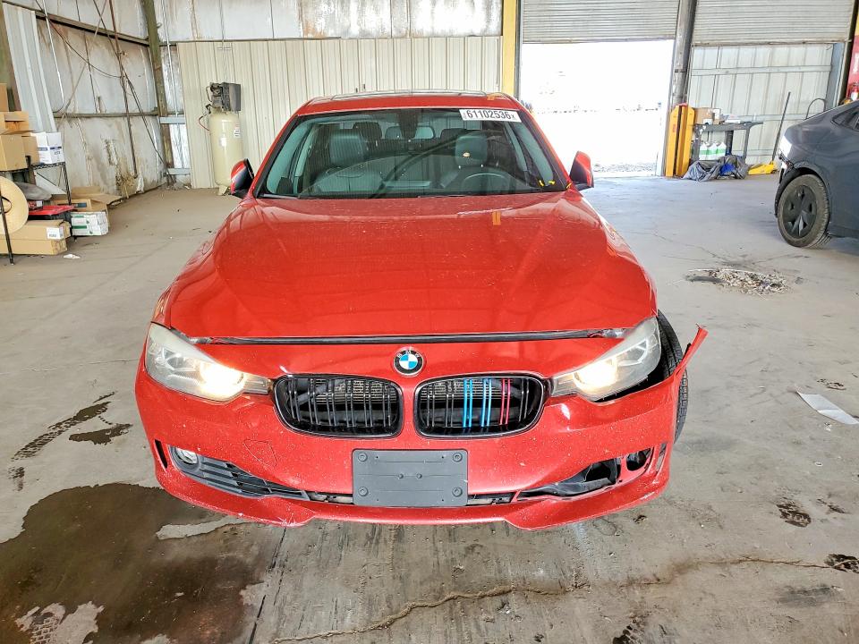 2014 Bmw 328 მანქანა იყიდება აუქციონზე, vin: WBA3A5C58EF604928, აუქციონის ნომერი: 61102536