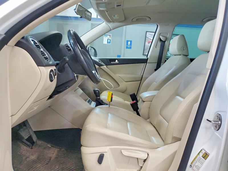 Продажа на аукционе авто 2012 Volkswagen Tiguan, vin: WVGBV7AX2CW607397, номер лота: 62918726