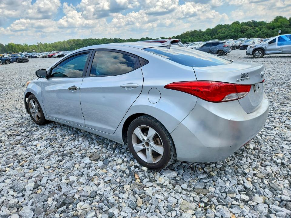 2013 Hyundai Elantra მანქანა იყიდება აუქციონზე, vin: 5NPDH4AE7DH266653, აუქციონის ნომერი: 58729836