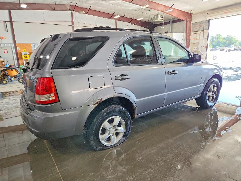 Продажа на аукционе авто 2006 Kia Sorento, vin: KNDJC733965575395, номер лота: 60982416