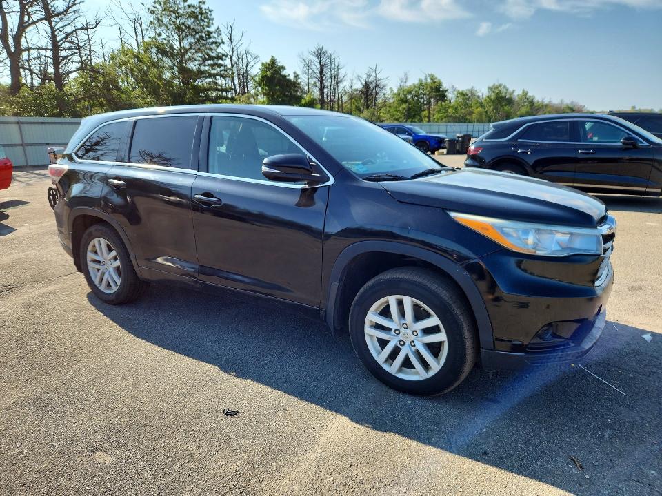Продаж на аукціоні авто 2015 Toyota Highlander, vin: 5TDBKRFH8FS203521, номер лоту: 63189386
