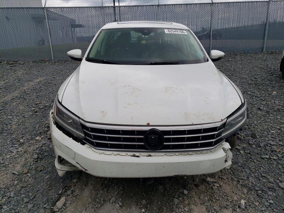 Продаж на аукціоні авто 2017 Volkswagen Passat, vin: 1VWCT7A39HC074255, номер лоту: 62549106