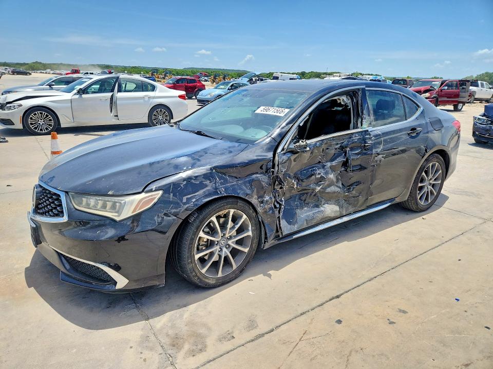 59671566 :رقم المزاد ، 19UUB2F53JA002039 vin ، 2018 Acura Tlx مزاد بيع
