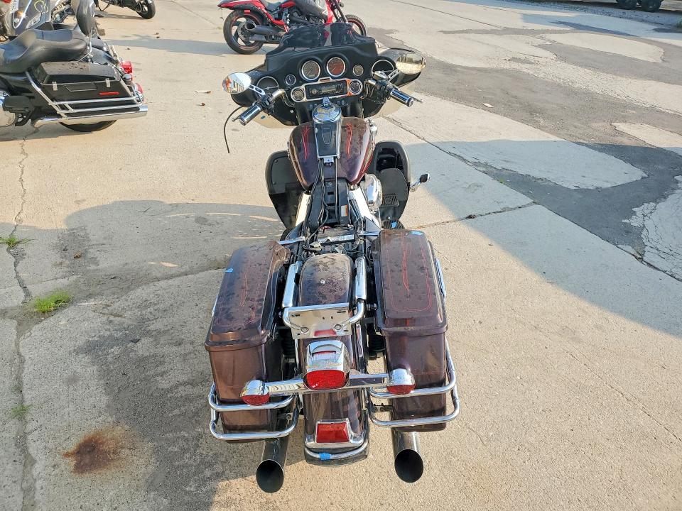 60945106 :رقم المزاد ، 1HD1FC41X7Y650469 vin ، 2007 Harley-davidson Flhtcui مزاد بيع