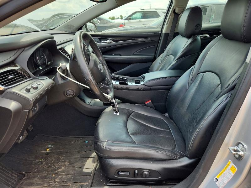 61077586 :رقم المزاد ، 1G4ZR5SS1KU131244 vin ، 2019 Buick Lacrosse مزاد بيع