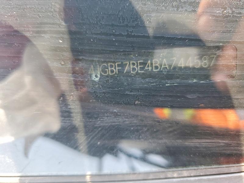 61536136 :رقم المزاد ، 4JGBF7BE4BA744587 vin ، 2011 Mercedes-benz Gl مزاد بيع