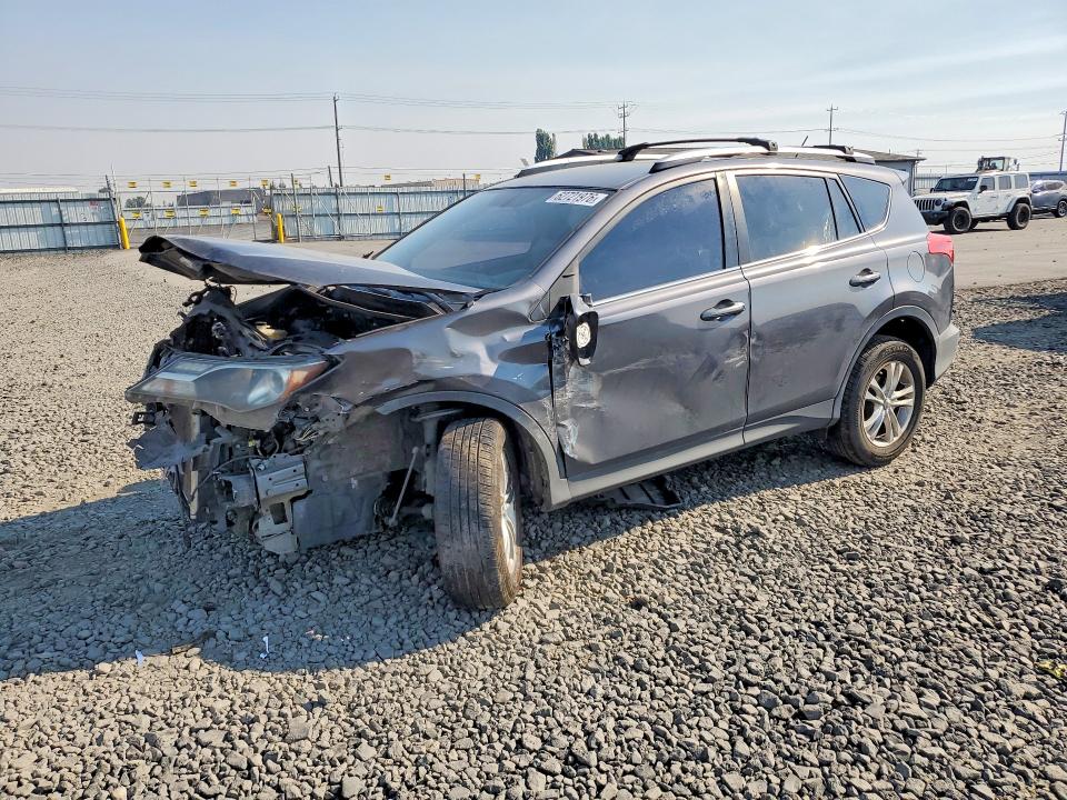 62721976 :رقم المزاد ، 2T3BFREV3FW276354 vin ، 2015 Toyota Rav4 مزاد بيع