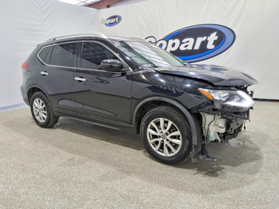 Продаж на аукціоні авто 2018 Nissan Rogue, vin: KNMAT2MV7JP528088, номер лоту: 62010016