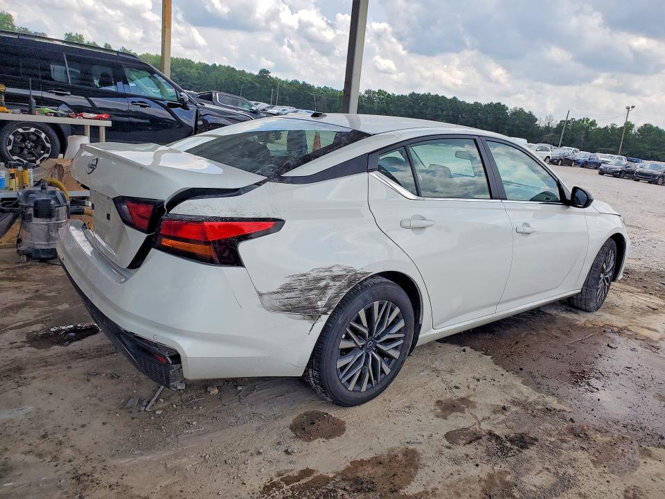 2026 Nissan Altima მანქანა იყიდება აუქციონზე, vin: 1N4BL4DV1TN304769, აუქციონის ნომერი: 59621146