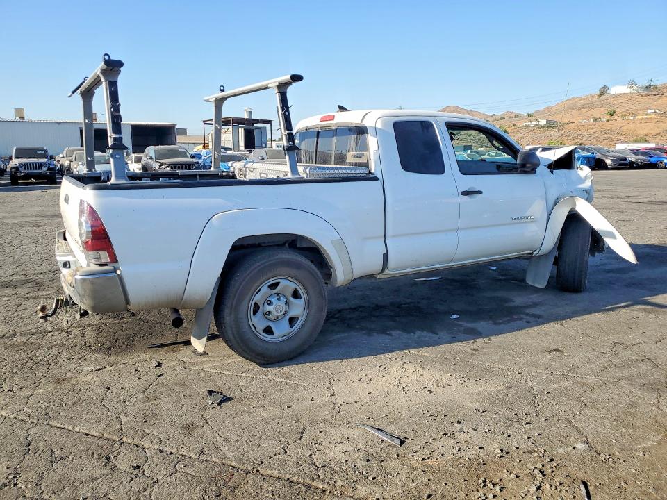 Продажа на аукционе авто 2014 Toyota Tacoma, vin: 5TFTX4GN2EX036983, номер лота: 61001756