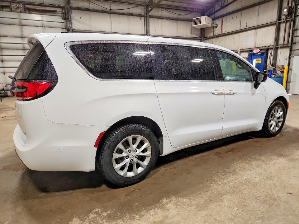 Продажа на аукционе авто 2025 Chrysler Pacifica, vin: 2C4RC3BG0SR592325, номер лота: 56652436