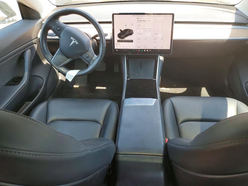 60571406 :رقم المزاد ، 5YJ3E1EA9JF179874 vin ، 2018 Tesla Model 3 مزاد بيع