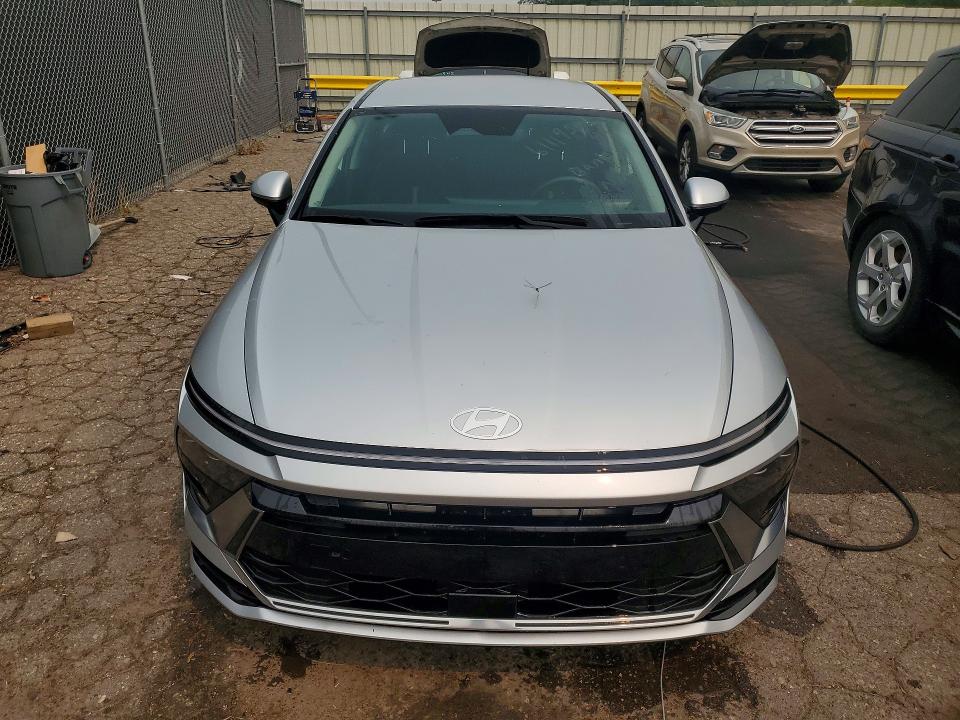 Продажа на аукционе авто 2025 Hyundai Sonata, vin: KMHL64JA0SA452162, номер лота: 61119536