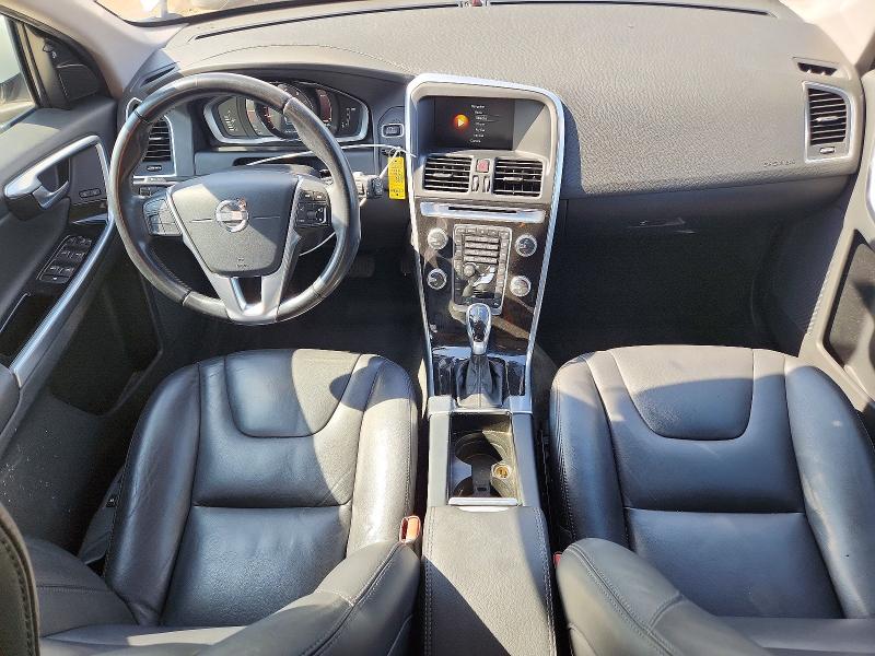 2015 Volvo Xc60 მანქანა იყიდება აუქციონზე, vin: YV4612RK5F2643137, აუქციონის ნომერი: 60032786