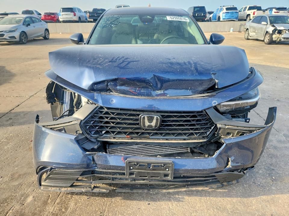 62995016 :رقم المزاد ، 1HGCY1F37RA025984 vin ، 2024 Honda Accord مزاد بيع