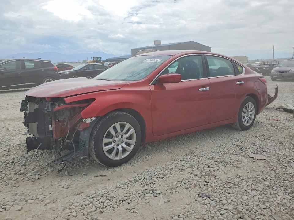 Продажа на аукционе авто 2015 Nissan Altima, vin: 1N4AL3AP6FC251014, номер лота: 62140456