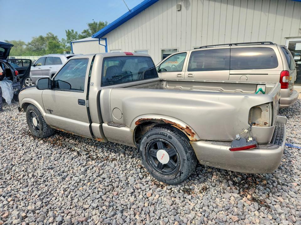 2000 Gmc Sonoma მანქანა იყიდება აუქციონზე, vin: 1GTCS1452Y8206310, აუქციონის ნომერი: 61356566
