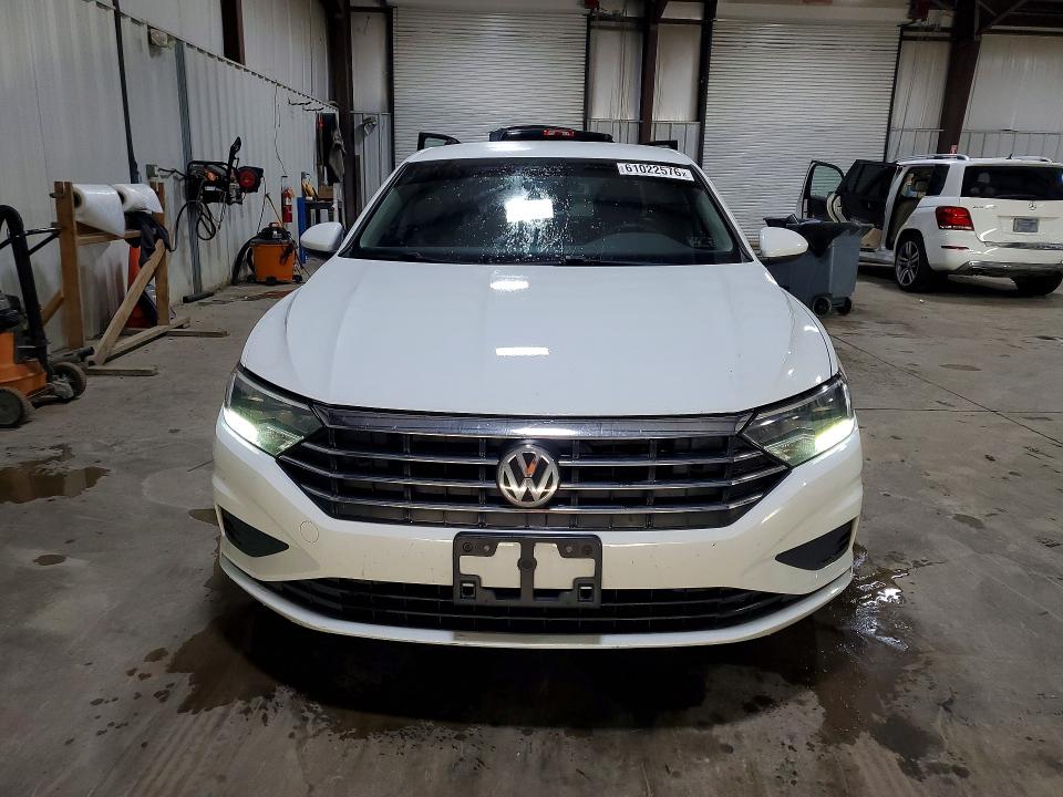 Продажа на аукционе авто 2019 Volkswagen Jetta, vin: 3VWC57BU3KM190932, номер лота: 61022576