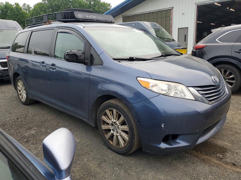 Aukcja sprzedaży 2015 Toyota Sienna, vin: 5TDJK3DC7FS101028, numer aukcji: 61548306