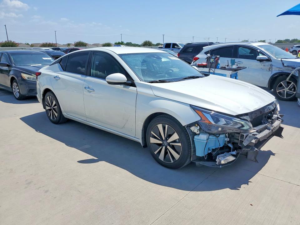 62211496 :رقم المزاد ، 1N4BL4DV1NN357376 vin ، 2022 Nissan Altima مزاد بيع