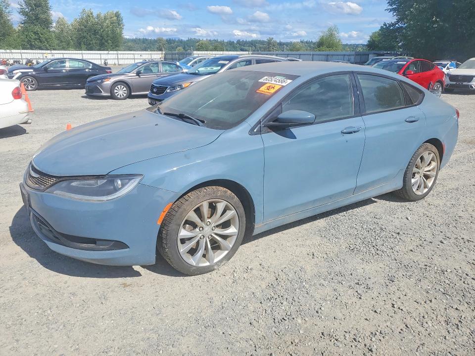 60524586 :رقم المزاد ، 1C3CCCBB9FN660736 vin ، 2015 Chrysler 200 مزاد بيع