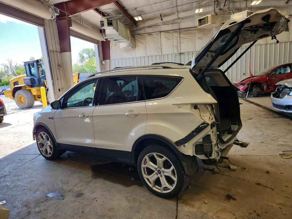 2019 Ford Escape მანქანა იყიდება აუქციონზე, vin: 1FMCU9J93KUB16805, აუქციონის ნომერი: 61919616