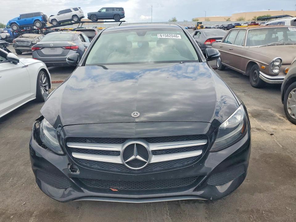 Продажа на аукционе авто 2018 Mercedes-benz C, vin: 55SWF4JB7JU258436, номер лота: 61582046