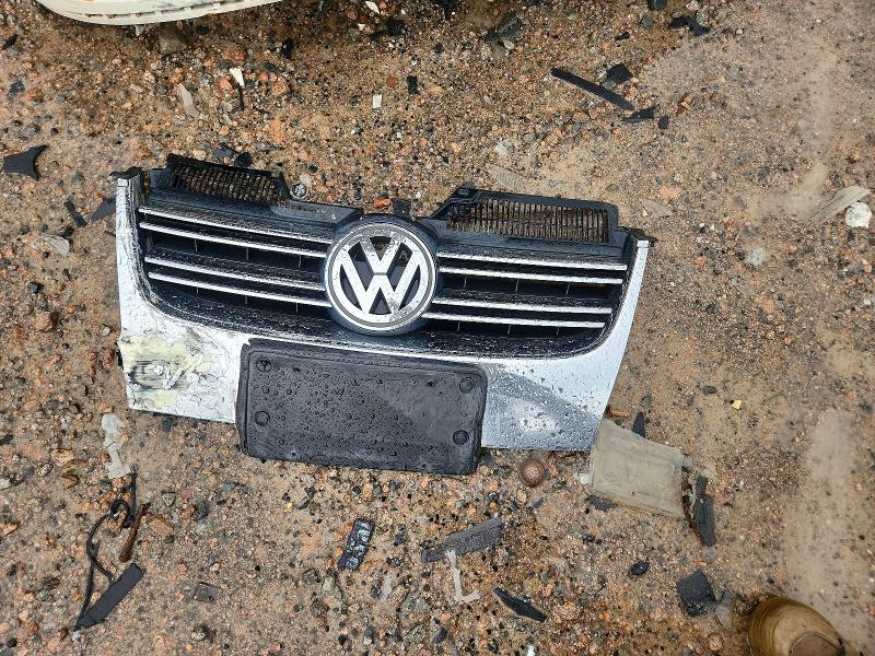 62161546 :رقم المزاد ، 3VWEF71K17M198184 vin ، 2007 Volkswagen Jetta مزاد بيع