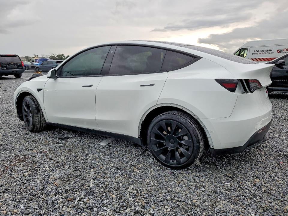 61295666 :رقم المزاد ، 7SAYGDEEXNA017150 vin ، 2022 Tesla Model Y مزاد بيع