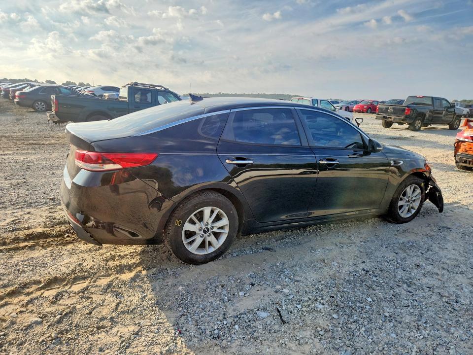 62796566 :رقم المزاد ، 5XXGT4L33JG243160 vin ، 2018 Kia Optima مزاد بيع