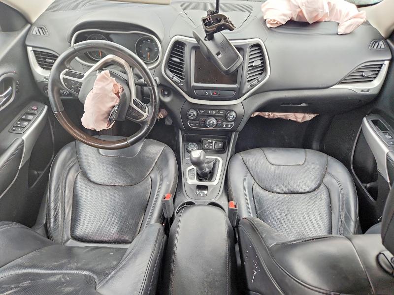 61359626 :رقم المزاد ، 1C4PJMJX8JD594507 vin ، 2018 Jeep Cherokee مزاد بيع