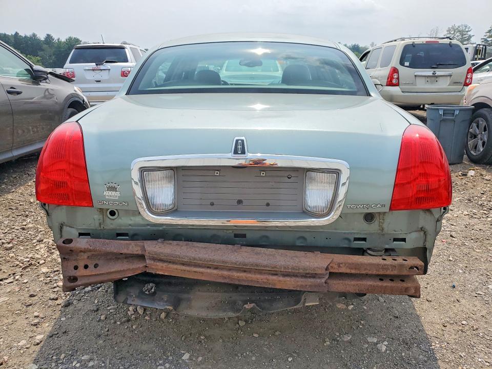 Aukcja sprzedaży 2005 Lincoln Town Car, vin: 1LNHM81W05Y606427, numer aukcji: 61200036