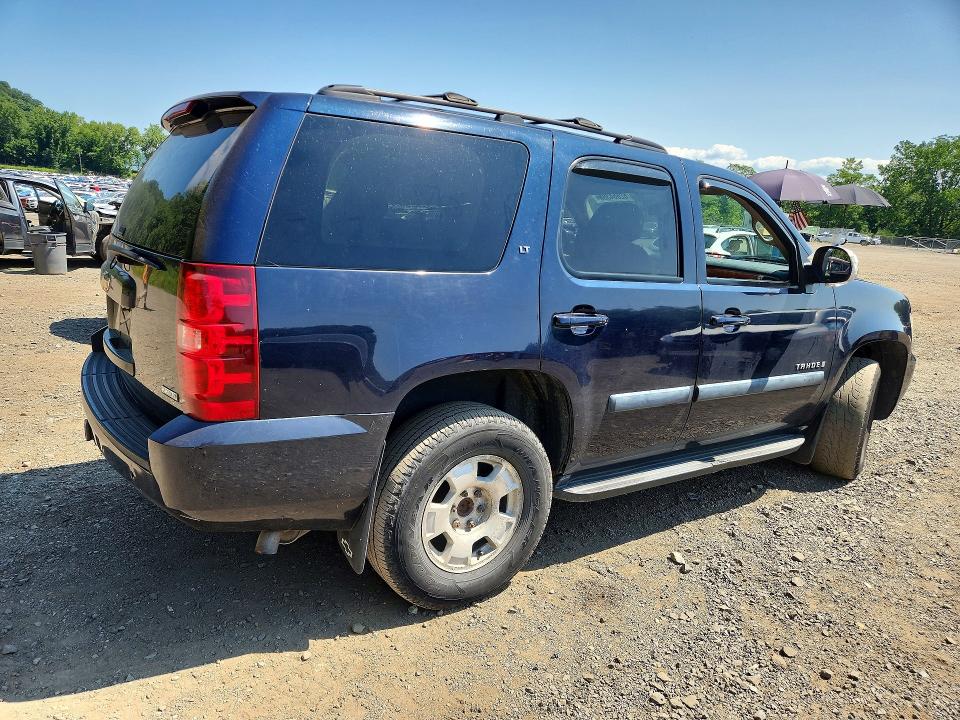 2008 Chevrolet Tahoe მანქანა იყიდება აუქციონზე, vin: 1GNFK13018J146359, აუქციონის ნომერი: 62664386